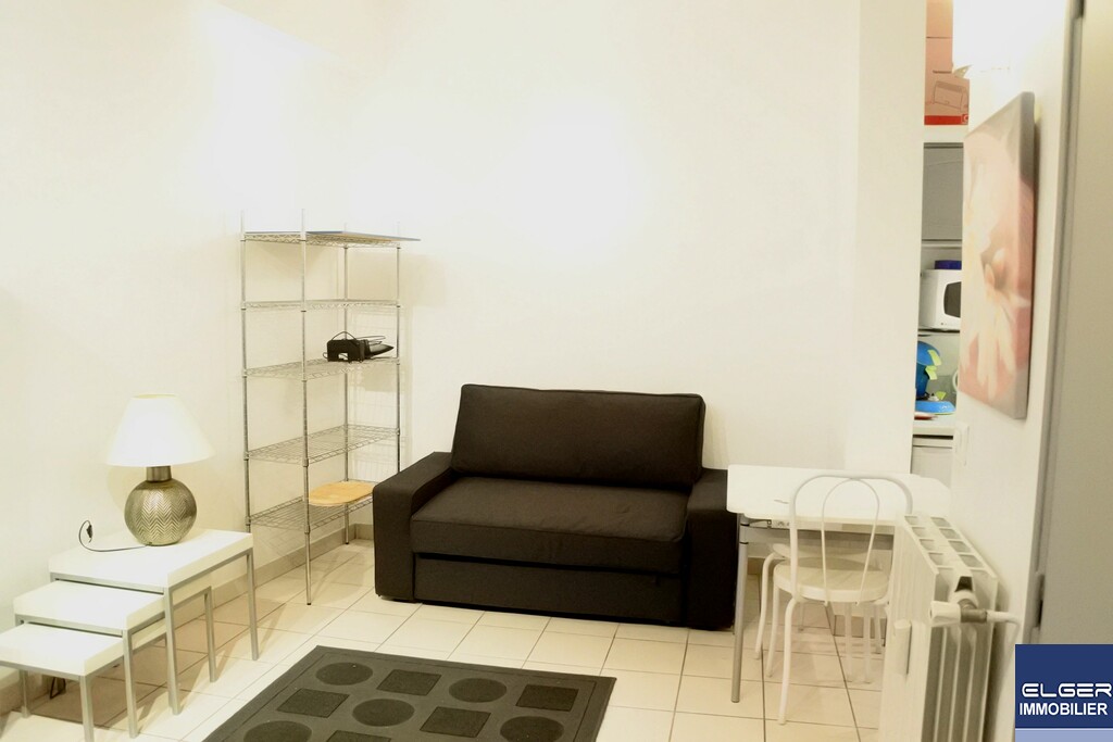 PARIS 17지역·26m²·2P·아파트·중고 주택[프랑스 부동산,프랑스 아파트 매매,파리 집 구하기,프랑스 임대 부동산,프랑스 부동산 투자,프랑스 아파트 임대 방법,파리 집 계약 절차,프랑스 부동산 세금 정보,프랑스 부동산 중개인 추천,프랑스 주택 임대 시세,프랑스 주택 관리 서비스,프랑스 아파트 월세,프랑스 단기 임대,파리 집 임대,프랑스 월세 계약,프랑스 월세 시세,파리 임대 집 추천,프랑스 임대,프랑스 월세 ,프랑스 부동산 임대 서비스,프랑스 부동산 중개,프랑스 부동산 에이전시,파리 부동산 중개인,프랑스 부동산 매물,파리 부동산 에이전시 추천,파리 현지 부동산 상담,파리 부동산 거래 대행,프랑스 부동산 시세 조회,프랑스 부동산 서비스,파리 부동산 에이전시,프랑스 부동산 전문가,프랑스 부동산 거래 팁,프랑스 주택 중개 플랫폼,파리 유학생 ,프랑스 유학 집 구하기,파리 학생 기숙사 임대,프랑스 유학생 월세 아파트,프랑스 유학 임대 계약,파리 유학 생활 집 구하기,프랑스 유학생 쉐어하우스,프랑스 가족용 주택 매매,파리 가족 아파트 임대,프랑스 어린이 학교 근처 집,프랑스 이민 주택 ,맞춤형 부동산 서비스,파리 단기 임대 아파트,프랑스 출장용 주택,파리 월 단위 임대]