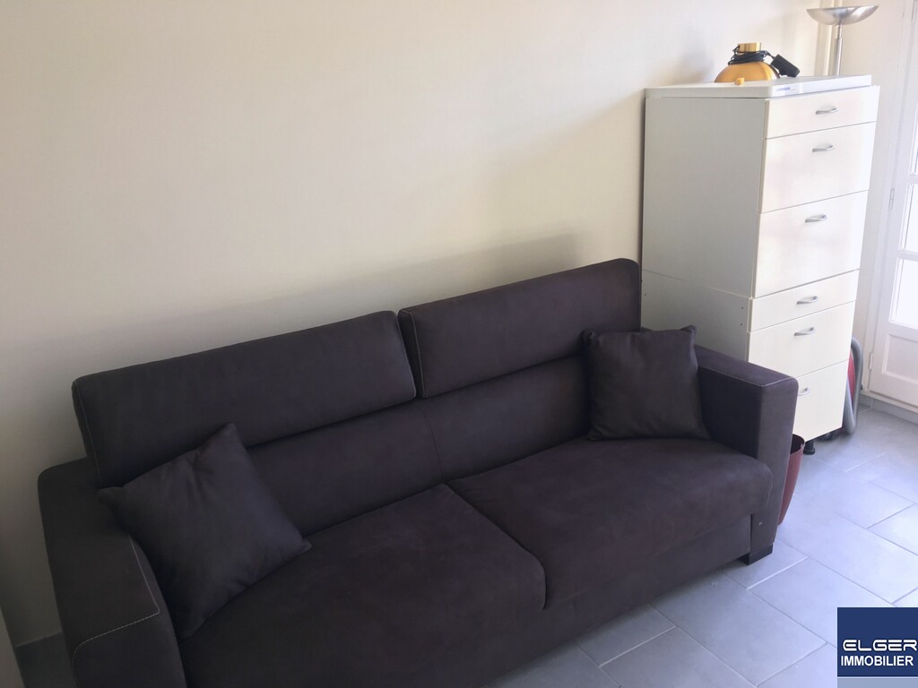 Meudon 92지역·18m²·studio·studio·중고 주택[프랑스 부동산,프랑스 아파트 매매,파리 집 구하기,프랑스 임대 부동산,프랑스 부동산 투자,프랑스 아파트 임대 방법,파리 집 계약 절차,프랑스 부동산 세금 정보,프랑스 부동산 중개인 추천,프랑스 주택 임대 시세,프랑스 주택 관리 서비스,프랑스 아파트 월세,프랑스 단기 임대,파리 집 임대,프랑스 월세 계약,프랑스 월세 시세,파리 임대 집 추천,프랑스 임대,프랑스 월세 ,프랑스 부동산 임대 서비스,프랑스 부동산 중개,프랑스 부동산 에이전시,파리 부동산 중개인,프랑스 부동산 매물,파리 부동산 에이전시 추천,파리 현지 부동산 상담,파리 부동산 거래 대행,프랑스 부동산 시세 조회,프랑스 부동산 서비스,파리 부동산 에이전시,프랑스 부동산 전문가,프랑스 부동산 거래 팁,프랑스 주택 중개 플랫폼,파리 유학생 ,프랑스 유학 집 구하기,파리 학생 기숙사 임대,프랑스 유학생 월세 아파트,프랑스 유학 임대 계약,파리 유학 생활 집 구하기,프랑스 유학생 쉐어하우스,프랑스 가족용 주택 매매,파리 가족 아파트 임대,프랑스 어린이 학교 근처 집,프랑스 이민 주택 ,맞춤형 부동산 서비스,파리 단기 임대 아파트,프랑스 출장용 주택,파리 월 단위 임대]
