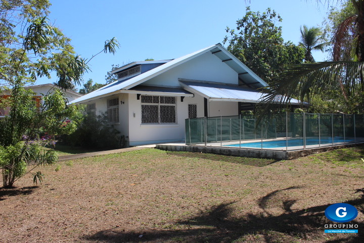 VILLA av. Piscine CAYENNE 4 pièces