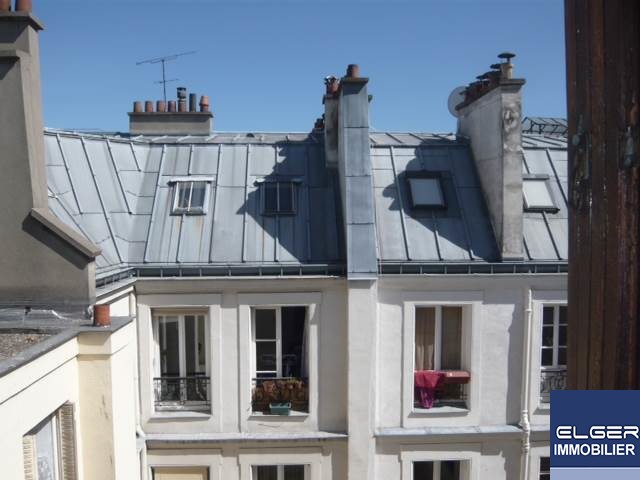TWO ROOMS rue du Faubourg Saint-Martin METRO STALINGRAD