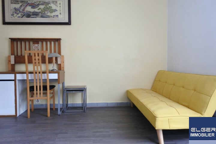 IDEAL STUDENTS & ACTIVE YOUTHS - 2 FURNISHED ROOMS rue Sainte- Félicité Metro VAUGIRARD