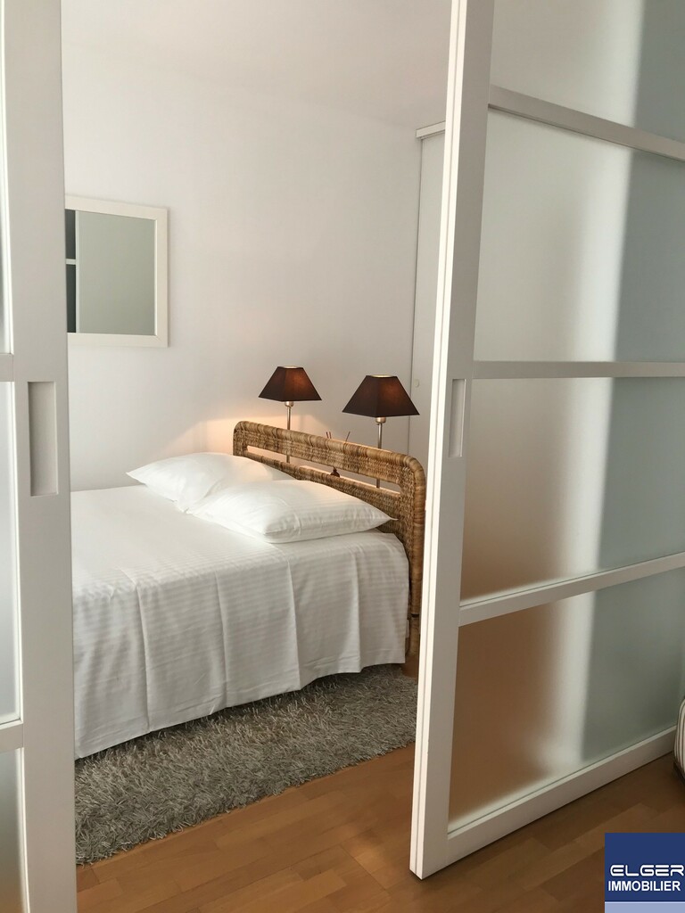 SUPERB FURNISHED ONE BEDROOM APARTMENT rue Hérold metro BOURSE or SENTIER