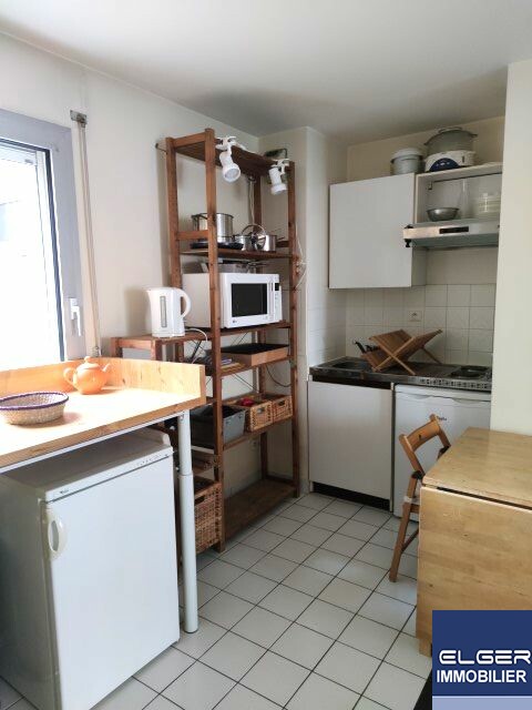 CHARMING TWO-ROOM FURNISHED passage des Ecoliers Metro COMMERCE