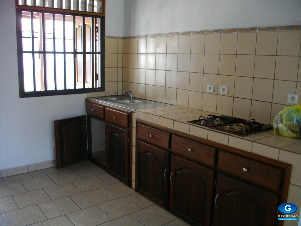 Ensemble immobilier de rapport à MANA 