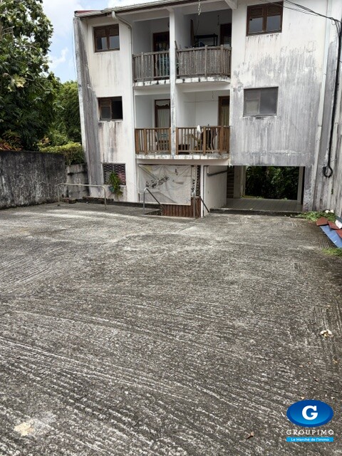 Immeuble sis Rue de la Belle Epine FDF