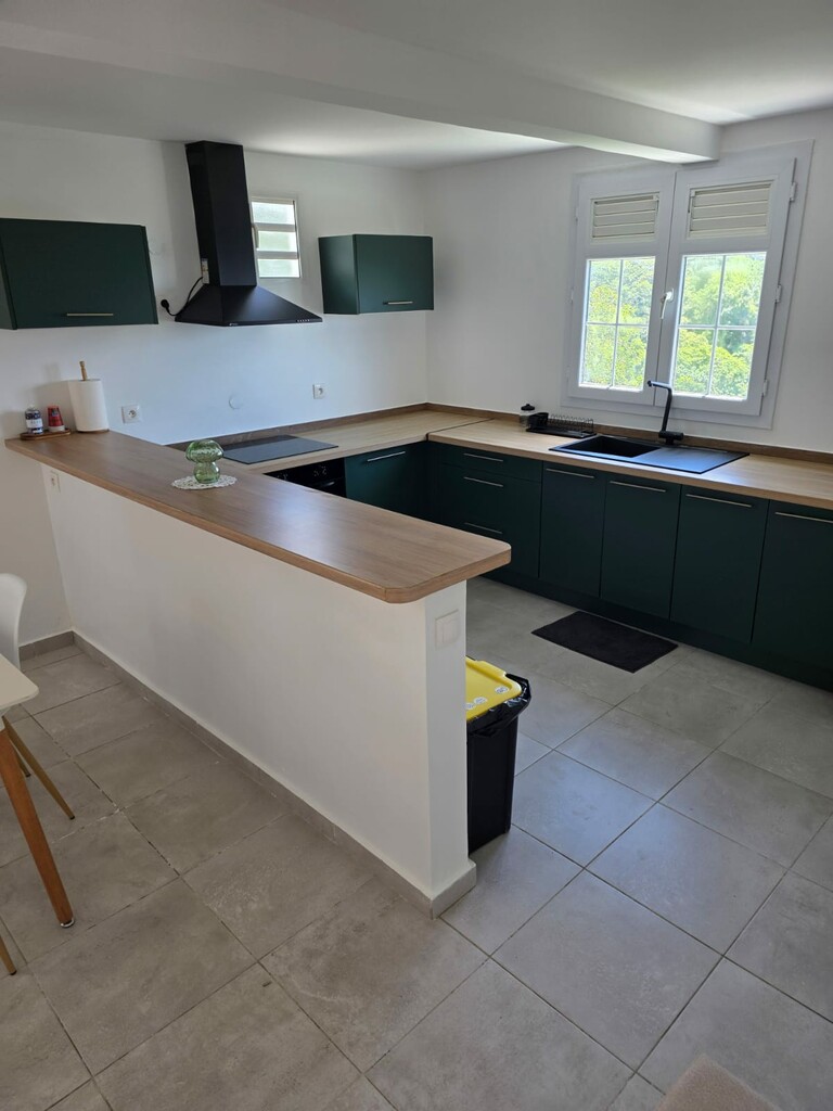 Appartement T3 meublé à CASE PILOTE